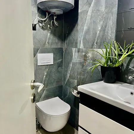 アパート Montrix Cozy In Center